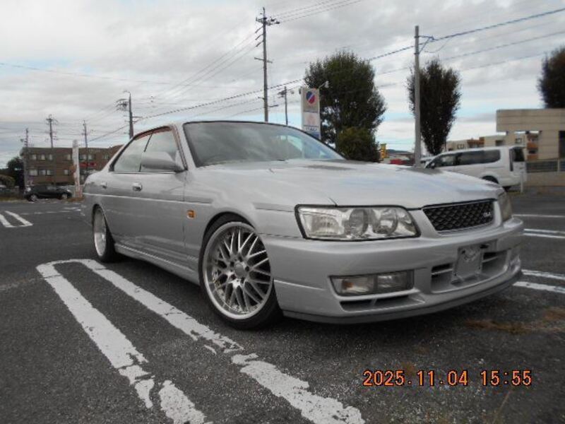 NISSAN LAUREL