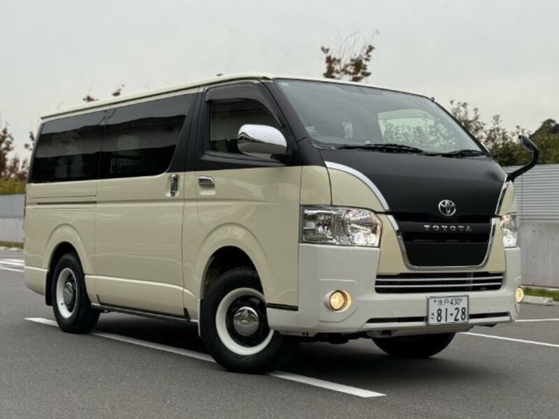 HIACE VAN