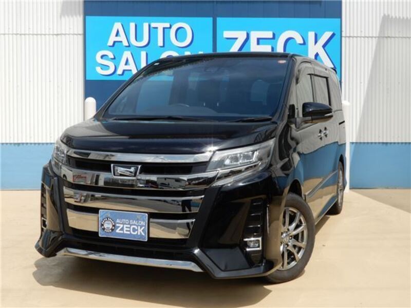 TOYOTA NOAH