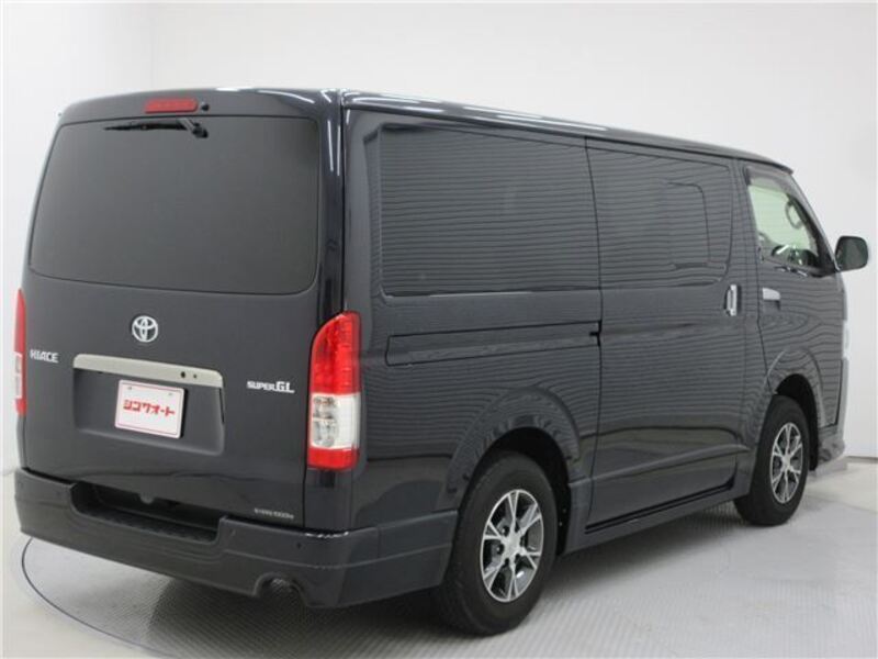 HIACE VAN