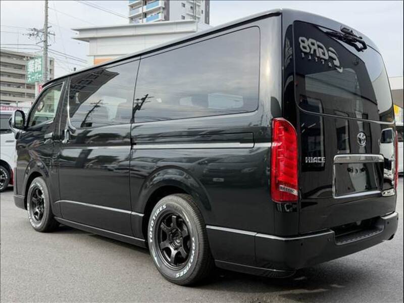 HIACE VAN
