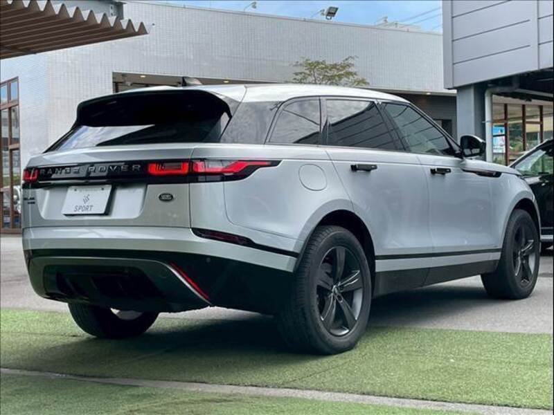 RANGE ROVER VELAR