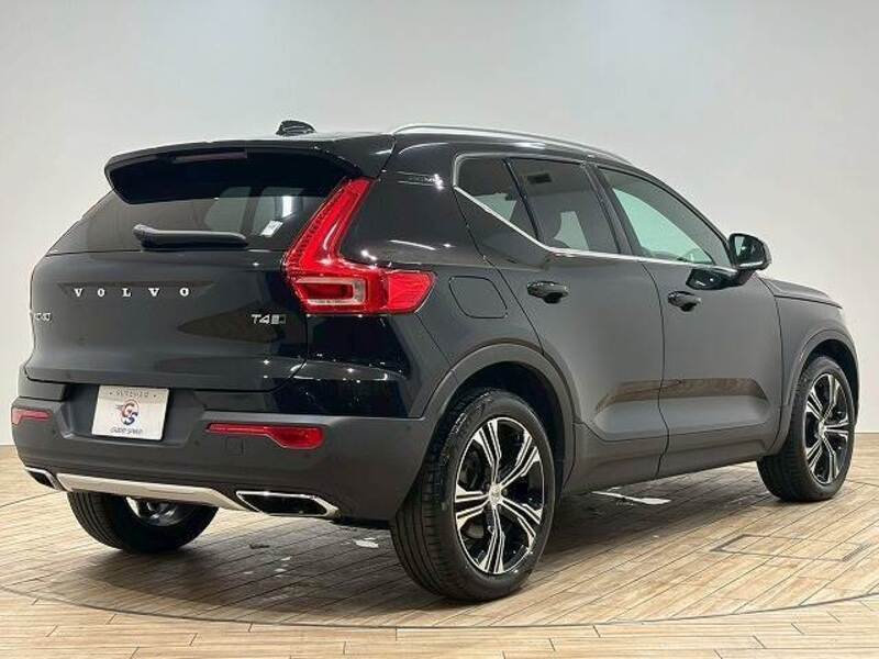 XC40