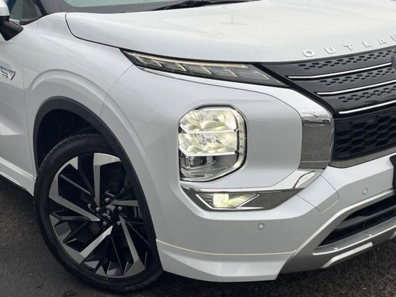 OUTLANDER PHEV