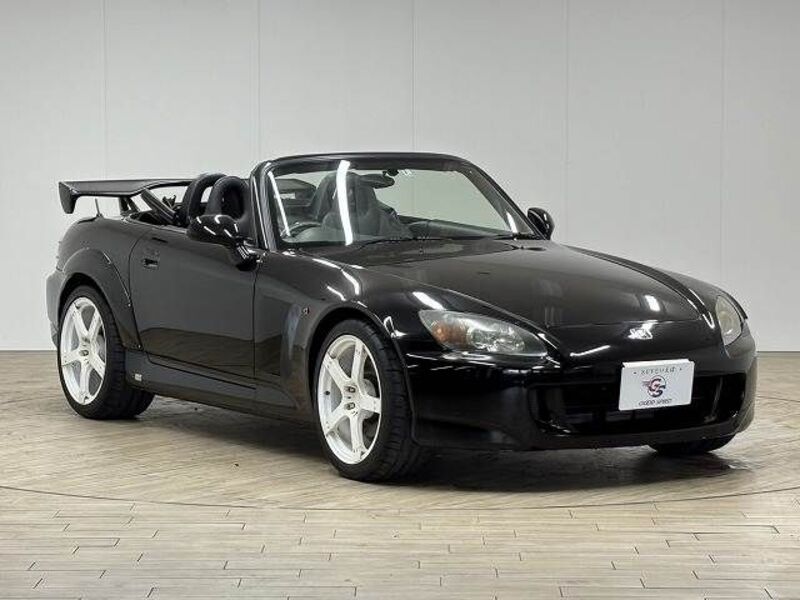 S2000