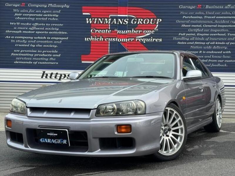 NISSAN SKYLINE