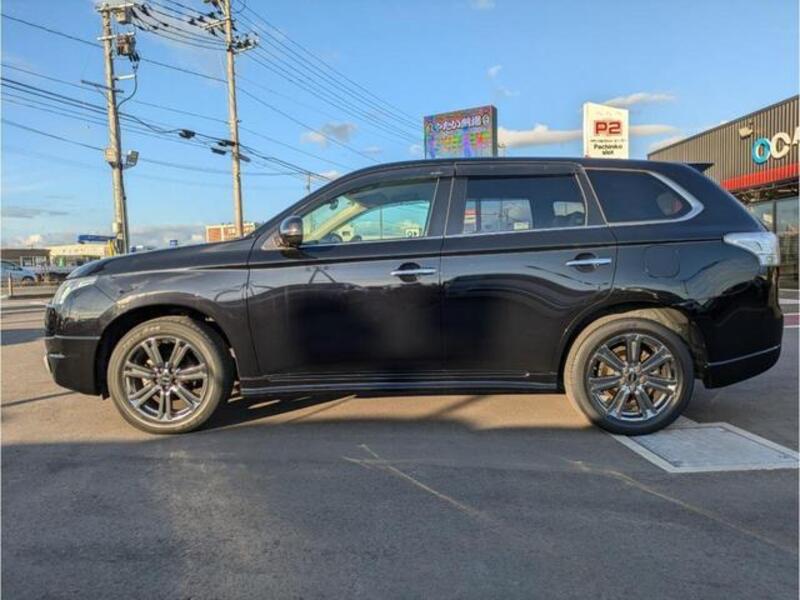 OUTLANDER PHEV