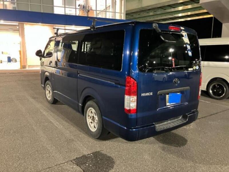 HIACE VAN