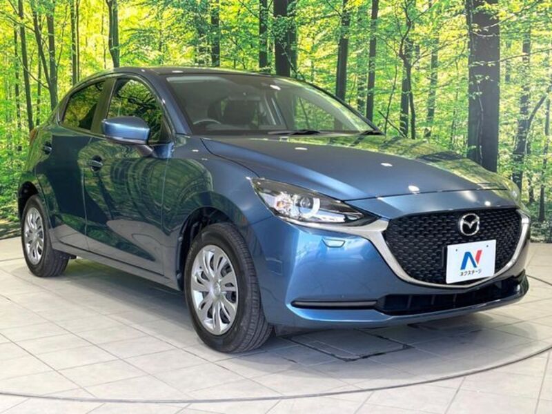 MAZDA2