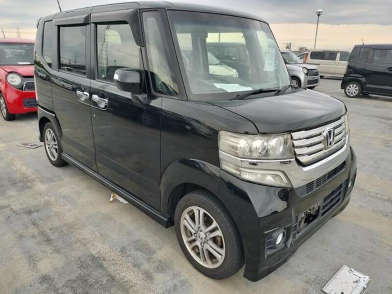HONDA N BOX CUSTOM