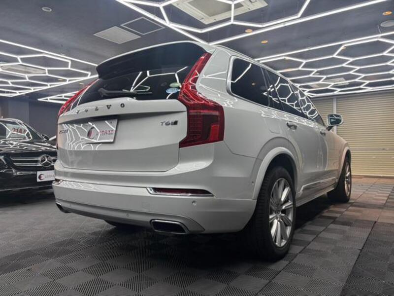 XC90