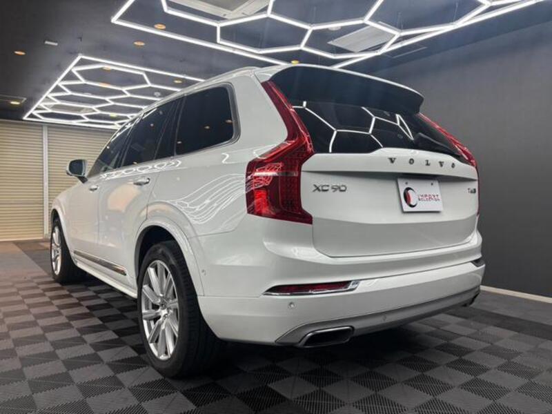 XC90