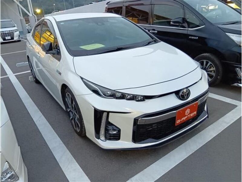 TOYOTA PRIUS PHV