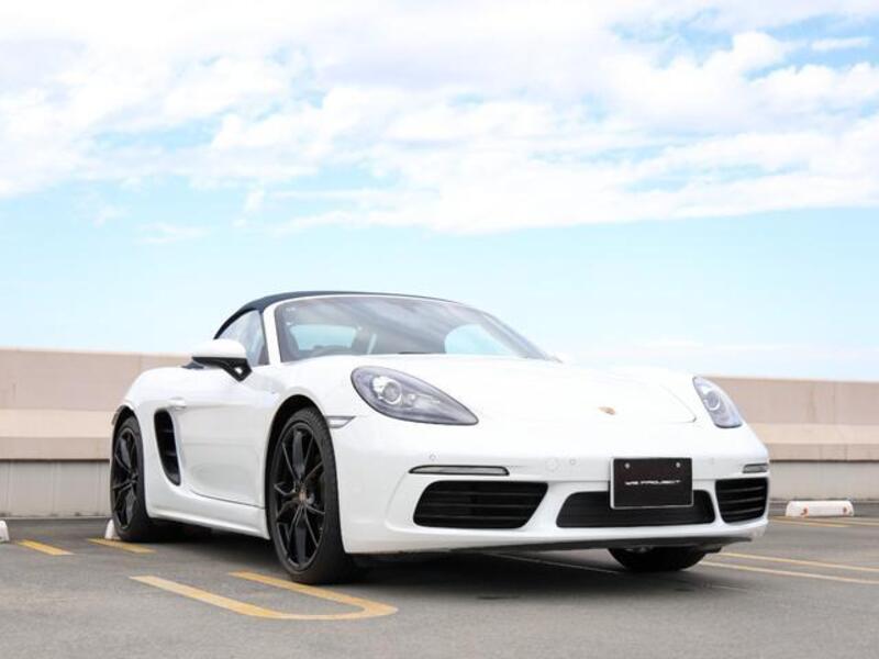PORSCHE 718 BOXSTER