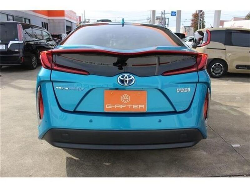 PRIUS PHV