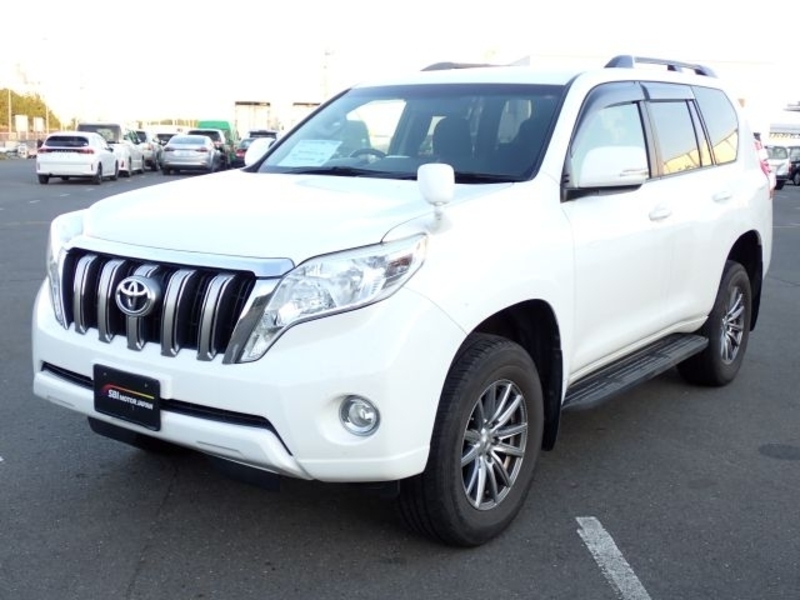 TOYOTA LAND CRUISER PRADO