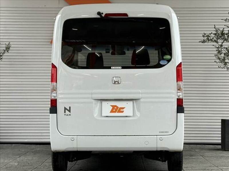 N-VAN