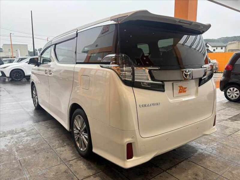 VELLFIRE
