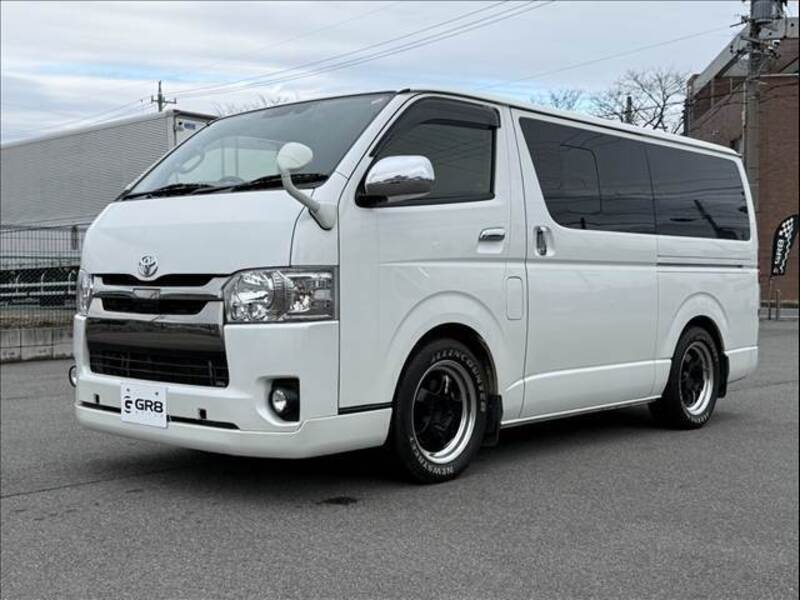 HIACE VAN