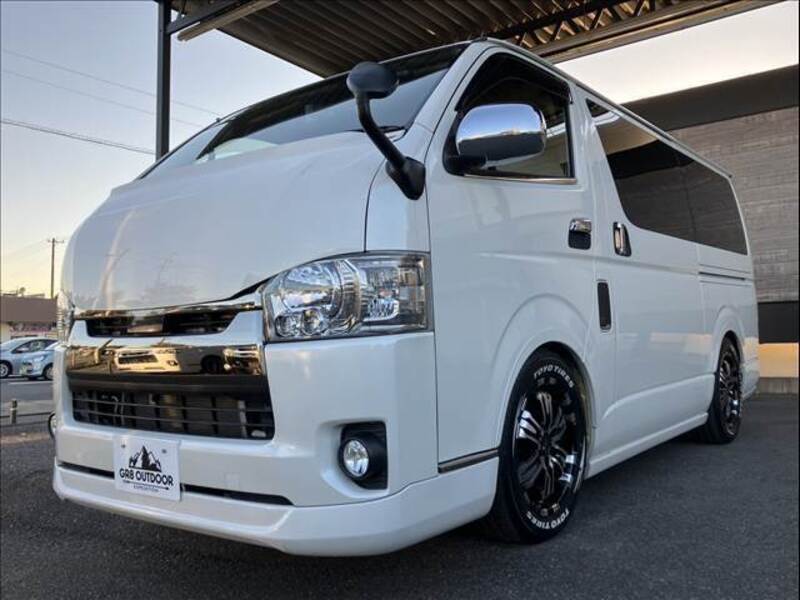 HIACE VAN