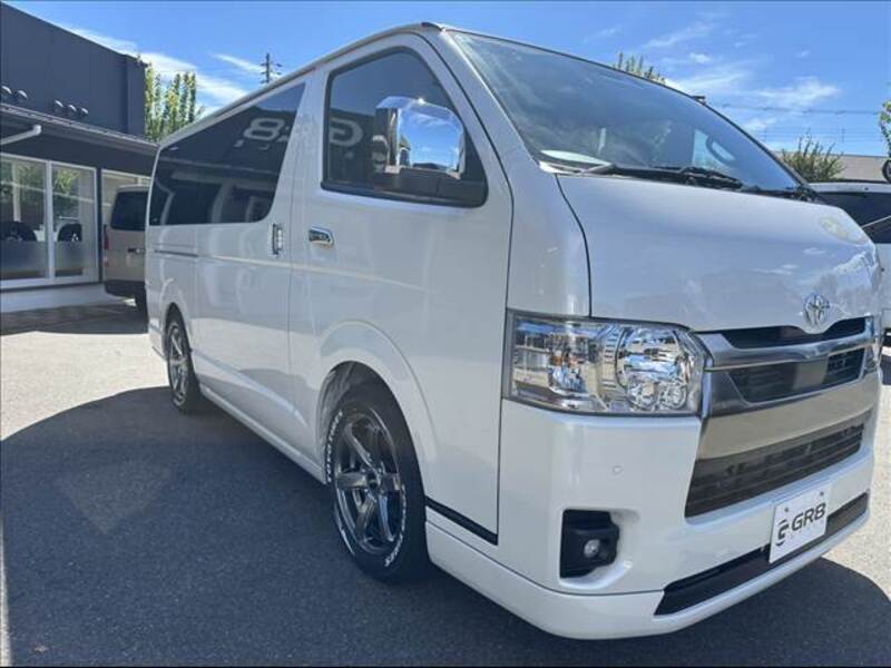 HIACE VAN