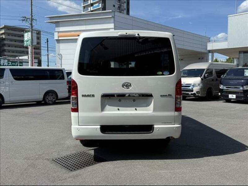 HIACE VAN