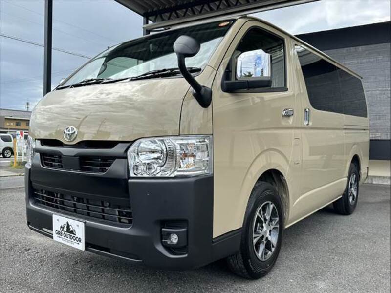 HIACE VAN