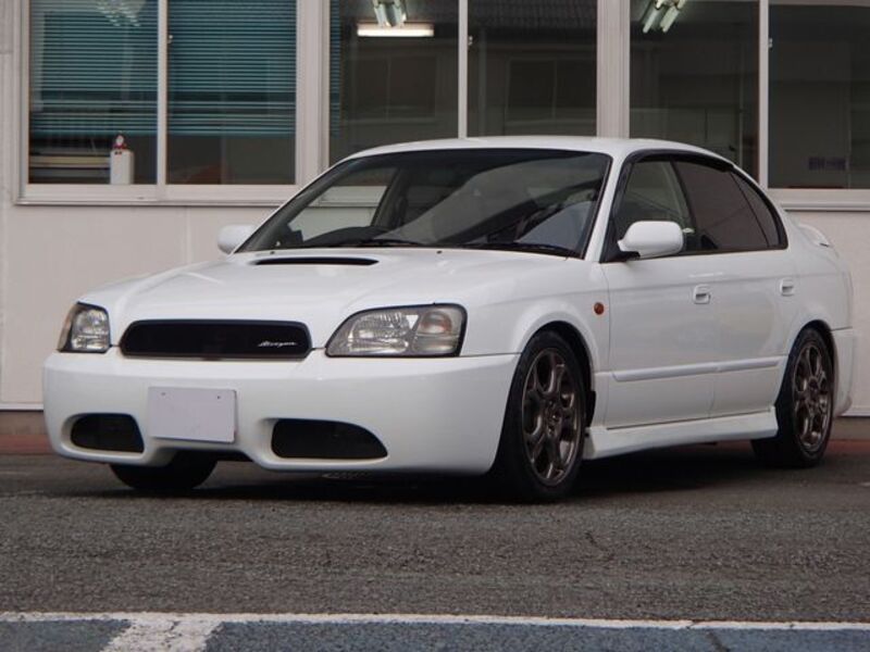 SUBARU LEGACY B4