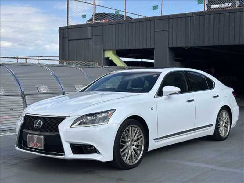 LEXUS LS