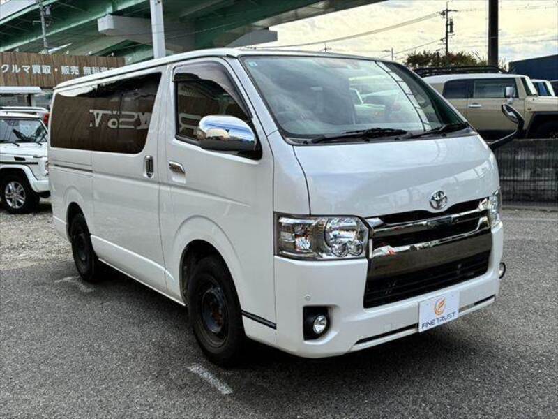 HIACE VAN