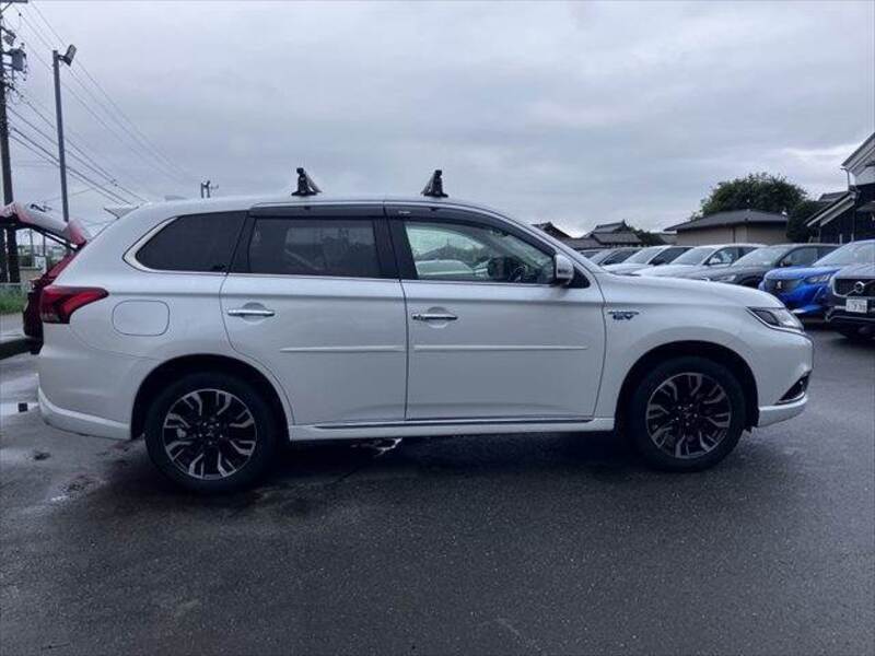 OUTLANDER PHEV