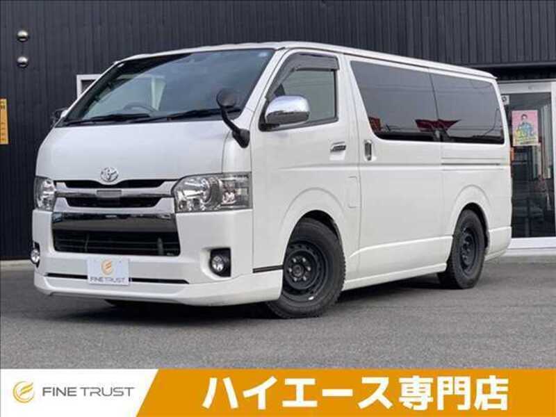 TOYOTA HIACE VAN