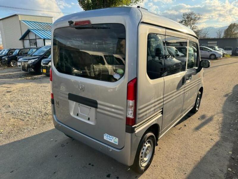 N-VAN