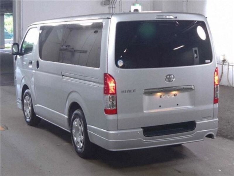 HIACE VAN