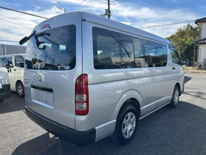 HIACE