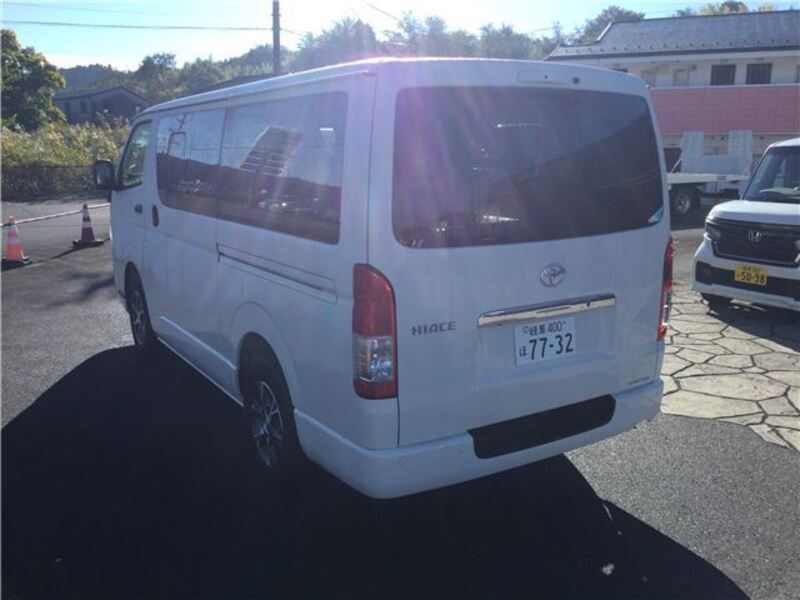 HIACE