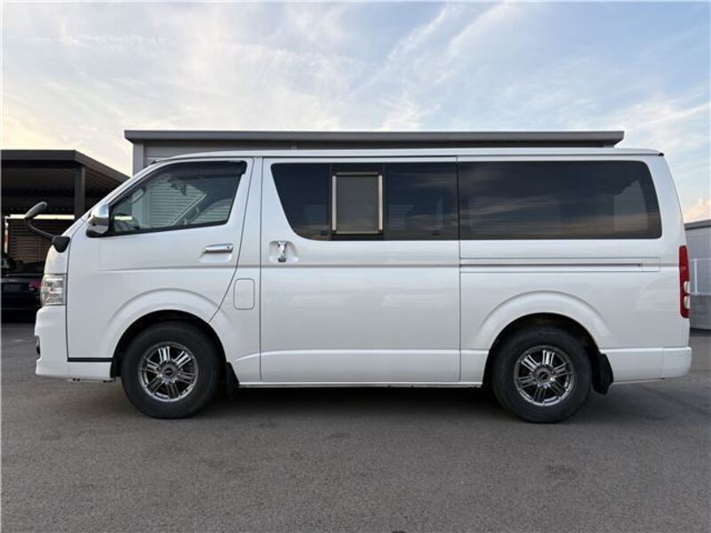 HIACE