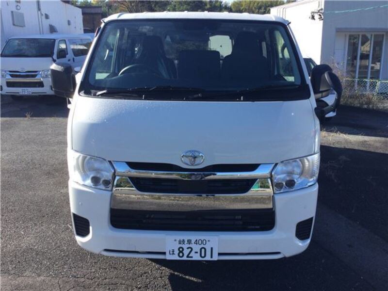 HIACE VAN