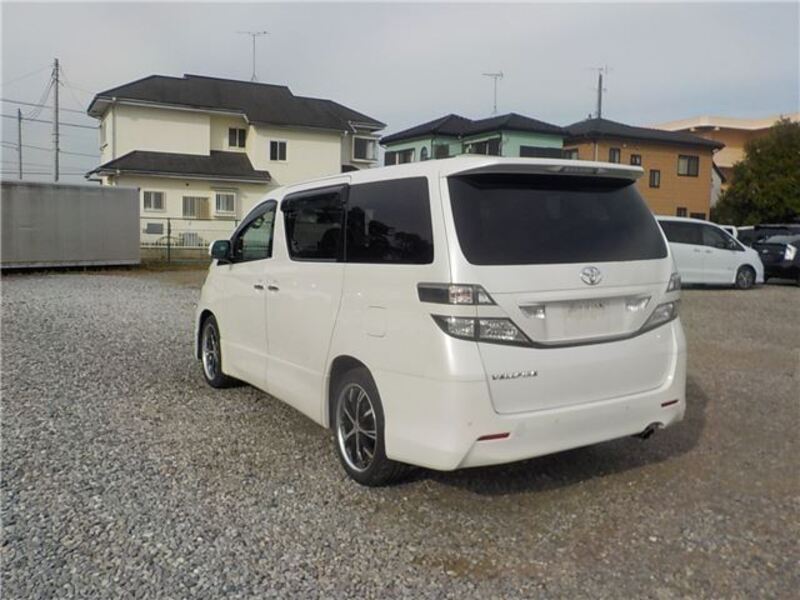 VELLFIRE