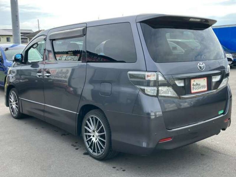 VELLFIRE