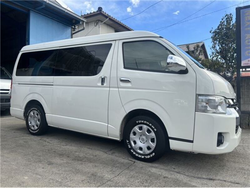 HIACE VAN
