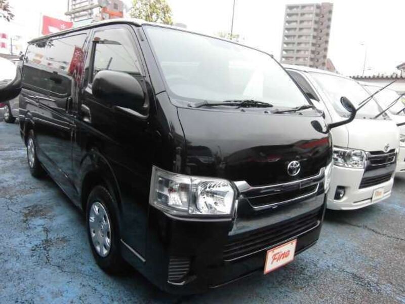 HIACE VAN