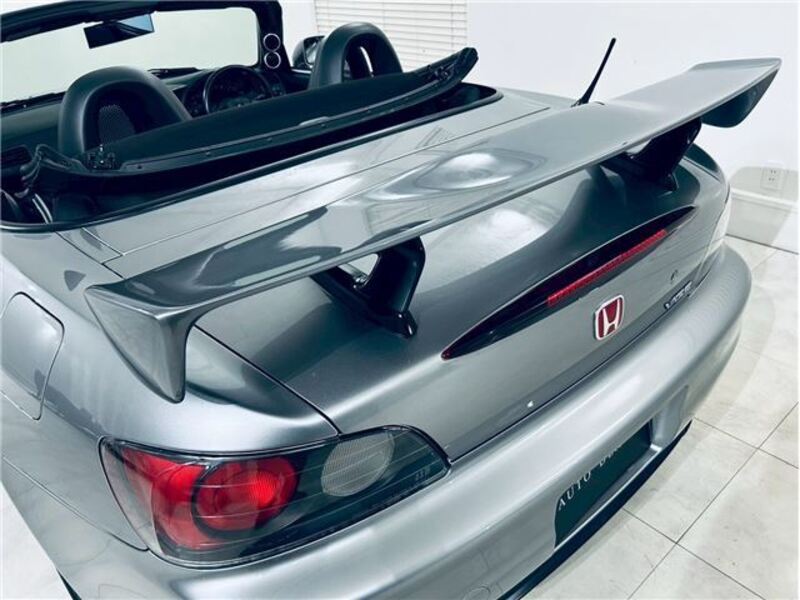 S2000