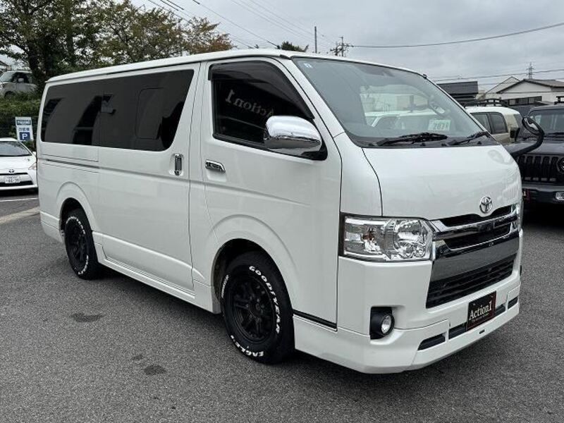 HIACE VAN