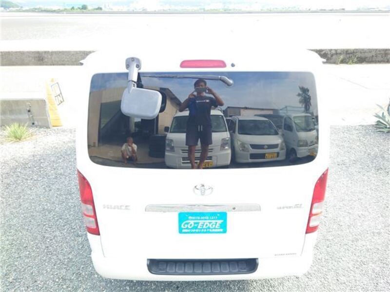 HIACE