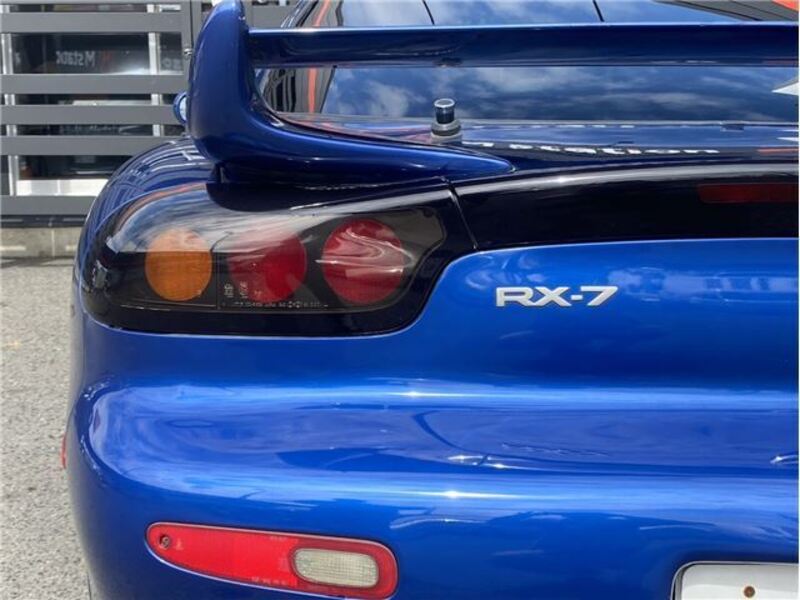 RX-7