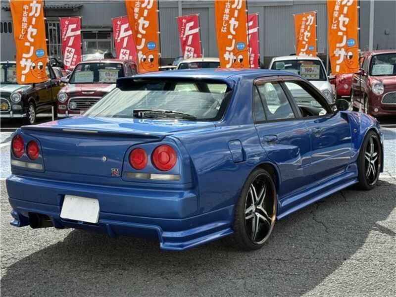 SKYLINE