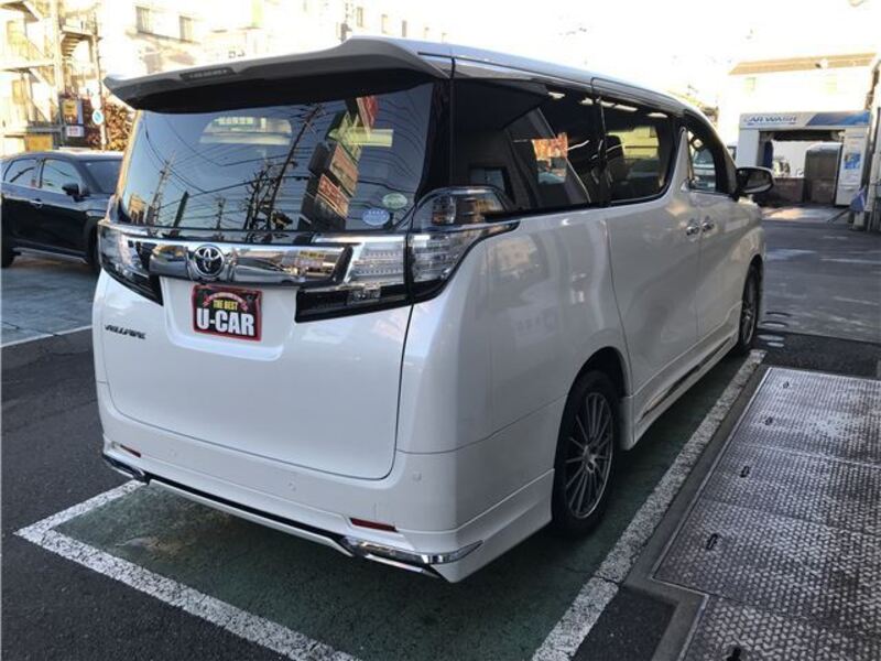 VELLFIRE