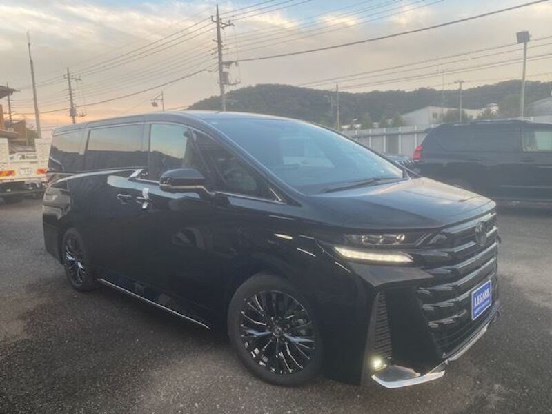 TOYOTA VELLFIRE