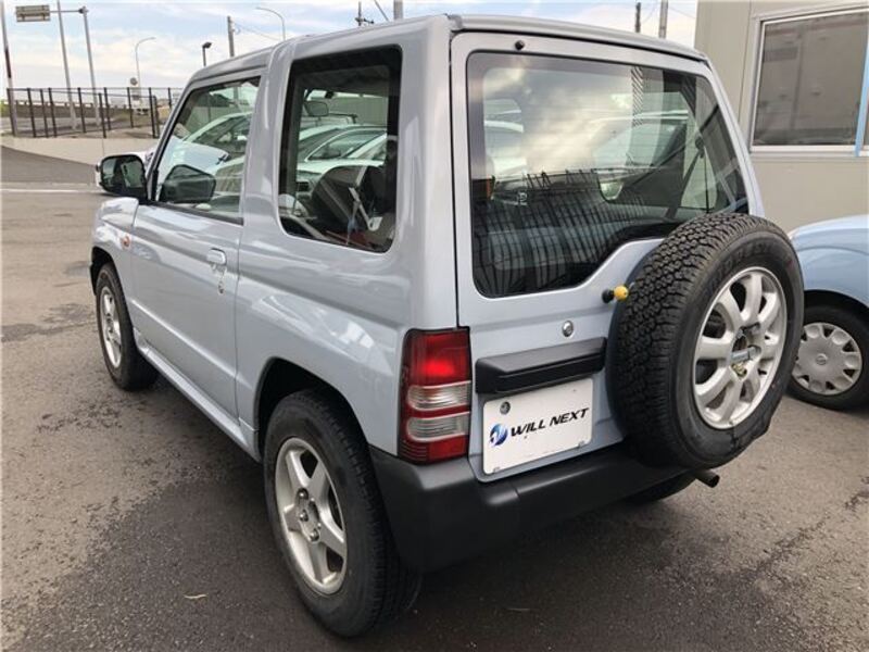 PAJERO MINI
